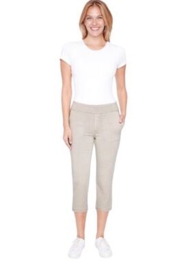 🌸2/$12🌸 NWT Up! Pull On Stretch Capri Pants Tan Size Small
